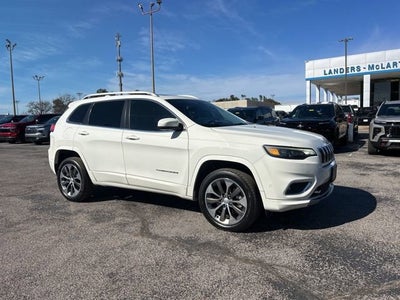 2019 Jeep Cherokee Overland