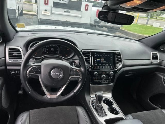 2022 Jeep Grand Cherokee WK Laredo X 4x2