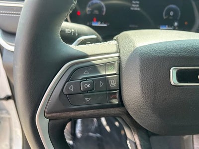 2023 Jeep Grand Cherokee Limited 4x2