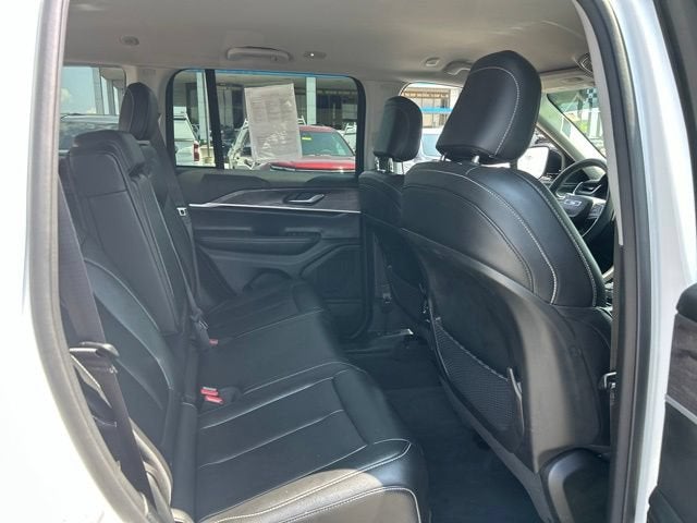 2023 Jeep Grand Cherokee Limited 4x2