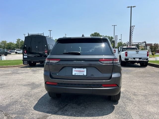 2024 Jeep Grand Cherokee Altitude