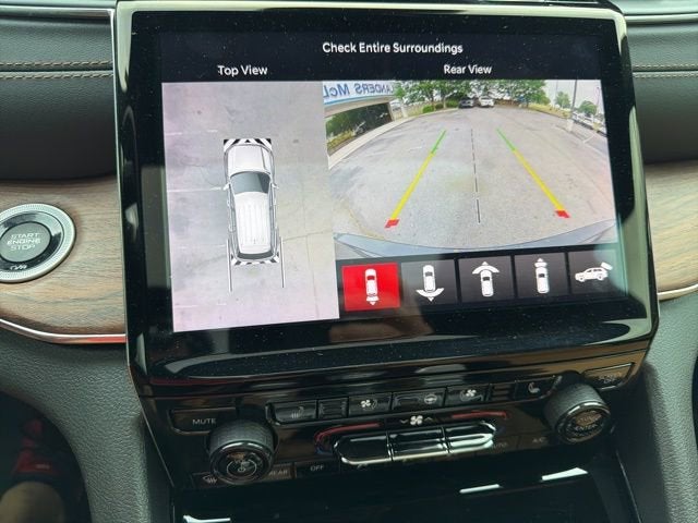 2023 Jeep Grand Cherokee Summit