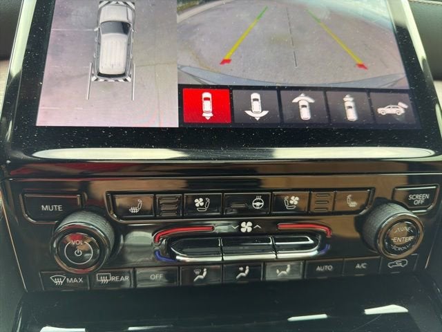 2023 Jeep Grand Cherokee Summit