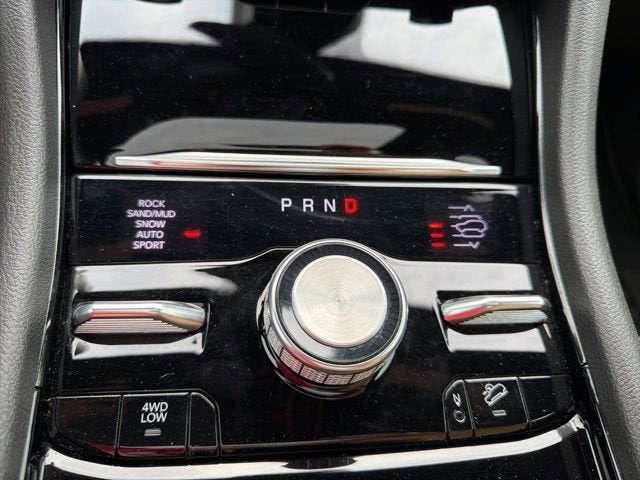 2023 Jeep Grand Cherokee Summit