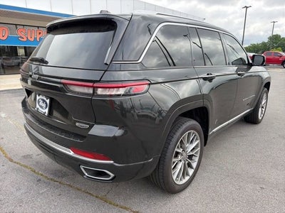 2023 Jeep Grand Cherokee Summit