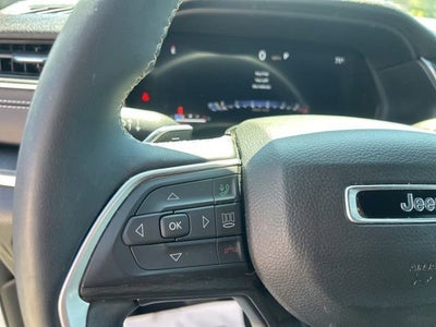 2023 Jeep Grand Cherokee L Altitude 4x2