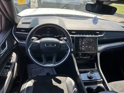 2023 Jeep Grand Cherokee L Altitude 4x2