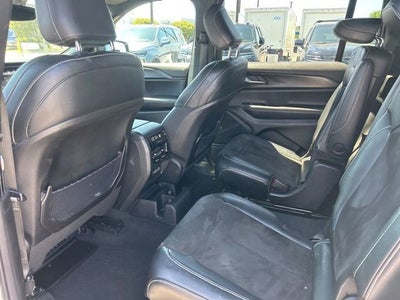 2023 Jeep Grand Cherokee L Altitude 4x2