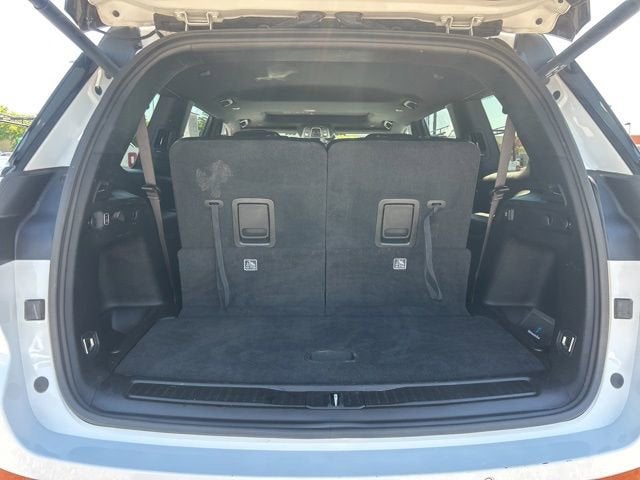 2023 Jeep Grand Cherokee L Altitude 4x2