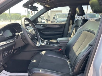 2024 Jeep Grand Cherokee L Altitude X