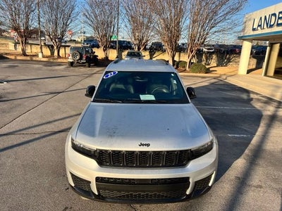 2023 Jeep Grand Cherokee L Altitude
