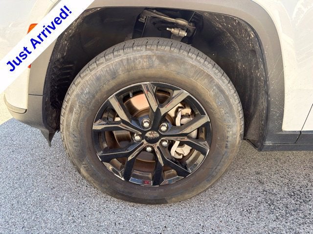 2024 Jeep Grand Cherokee L Altitude X 4x2