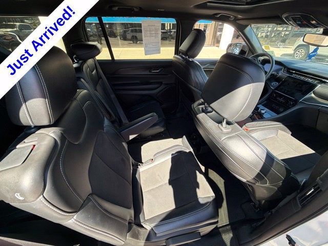 2024 Jeep Grand Cherokee L Altitude X 4x2