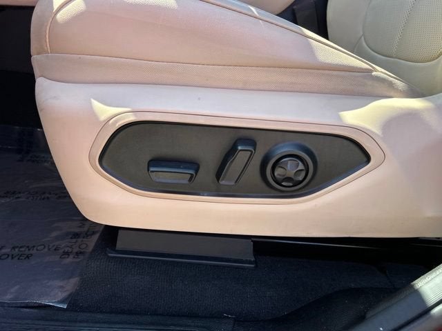 2023 Jeep Grand Cherokee L Limited 4x2