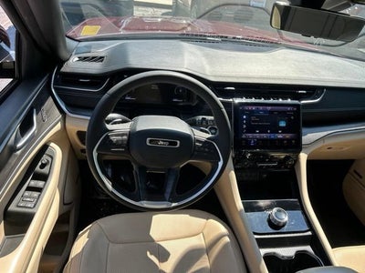 2023 Jeep Grand Cherokee L Limited 4x2