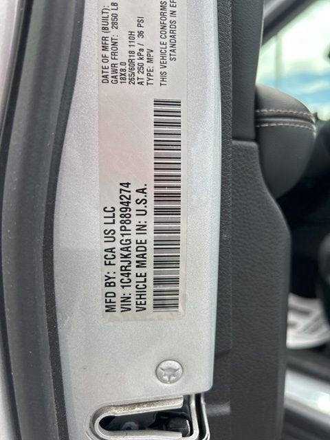 2023 Jeep Grand Cherokee L Laredo