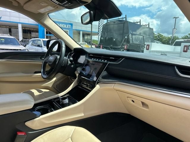 2022 Jeep Grand Cherokee L Limited 4x4