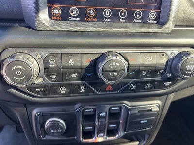 2021 Jeep Gladiator Overland