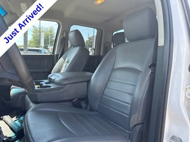 2019 RAM 1500 Classic Tradesman Quad Cab 4x4 6'4" Box
