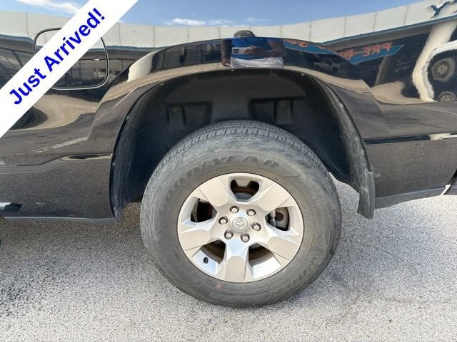 2022 RAM 1500 Big Horn Quad Cab 4x2 6'4" Box
