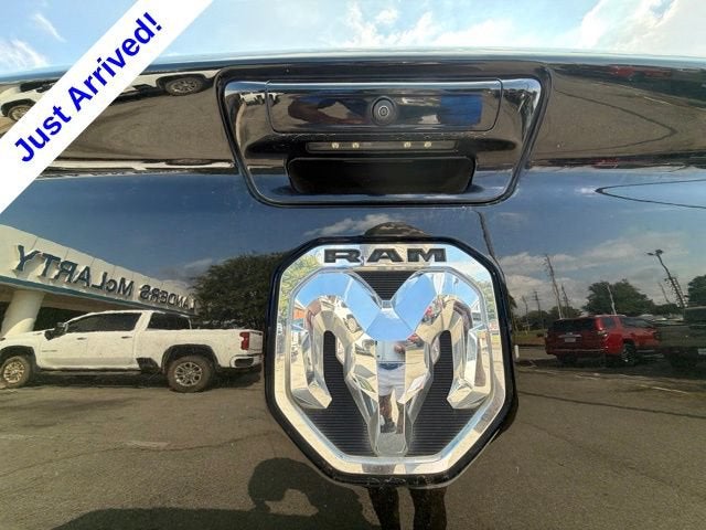 2022 RAM 1500 Big Horn Quad Cab 4x2 6'4" Box
