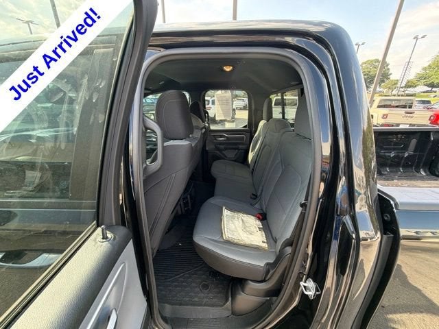 2022 RAM 1500 Big Horn Quad Cab 4x2 6'4" Box