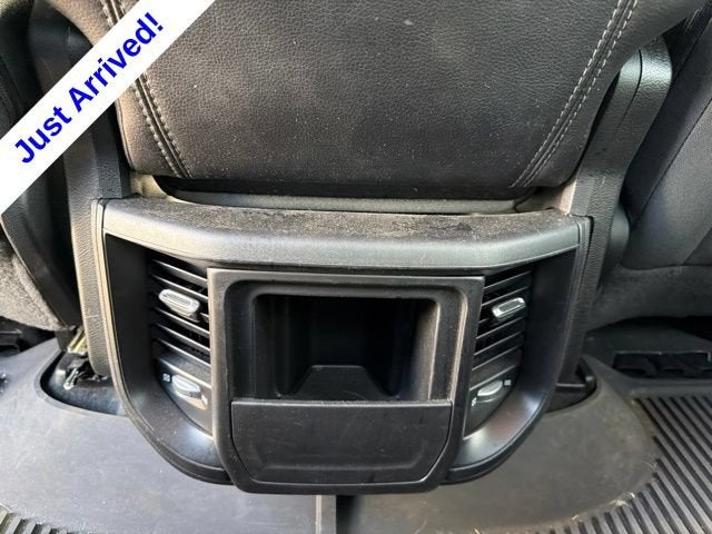 2022 RAM 1500 Big Horn Quad Cab 4x2 6'4" Box