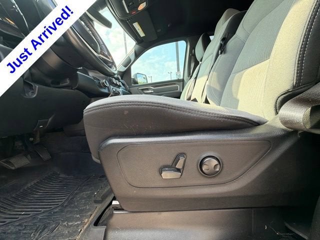2022 RAM 1500 Big Horn Quad Cab 4x2 6'4" Box