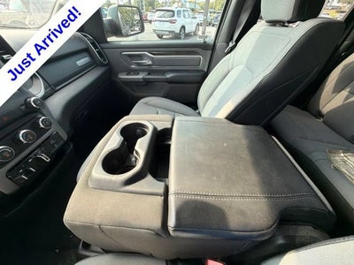 2022 RAM 1500 Big Horn Quad Cab 4x2 6'4" Box