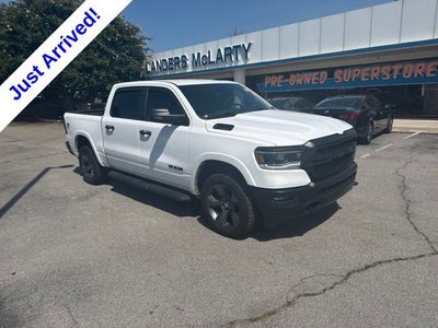 2023 RAM 1500 Big Horn Crew Cab 4x4 5'7" Box