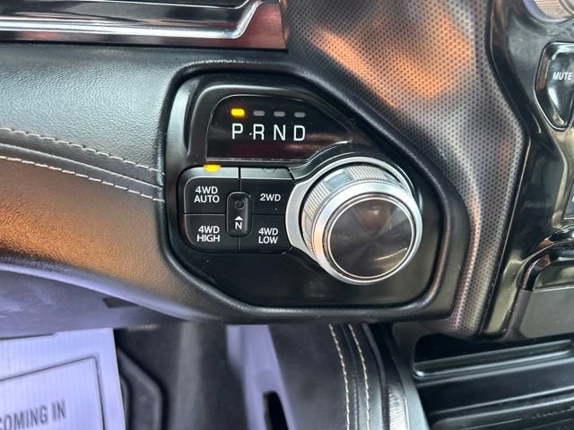 2022 RAM 1500 Limited Crew Cab 4x4 5'7" Box