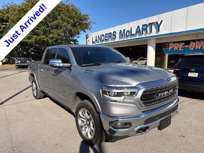 2024 RAM 1500 Limited Crew Cab 4x4 5'7" Box