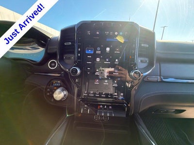 2024 RAM 1500 Limited Crew Cab 4x4 5'7" Box