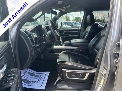 2024 RAM 1500 Laramie Crew Cab 4x4 5'7" Box