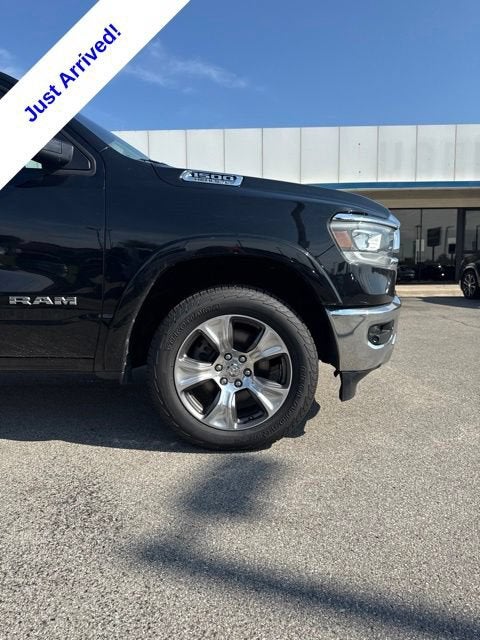 2021 RAM 1500 Laramie Crew Cab 4x4 5'7" Box