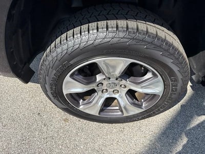 2021 RAM 1500 Laramie Crew Cab 4x4 5'7" Box