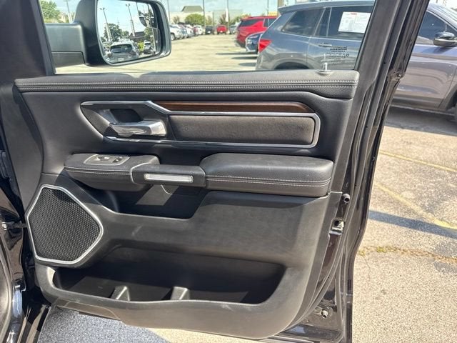 2021 RAM 1500 Laramie Crew Cab 4x4 5'7" Box