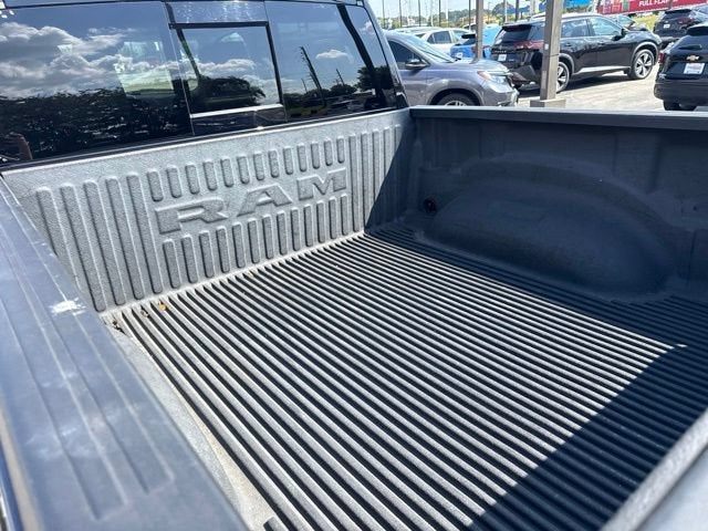 2021 RAM 1500 Laramie Crew Cab 4x4 5'7" Box