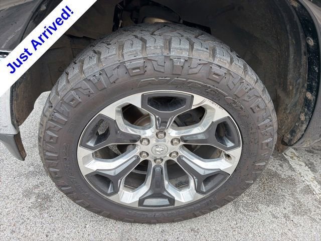 2019 RAM 1500 Longhorn Crew Cab 4x4 5'7" Box