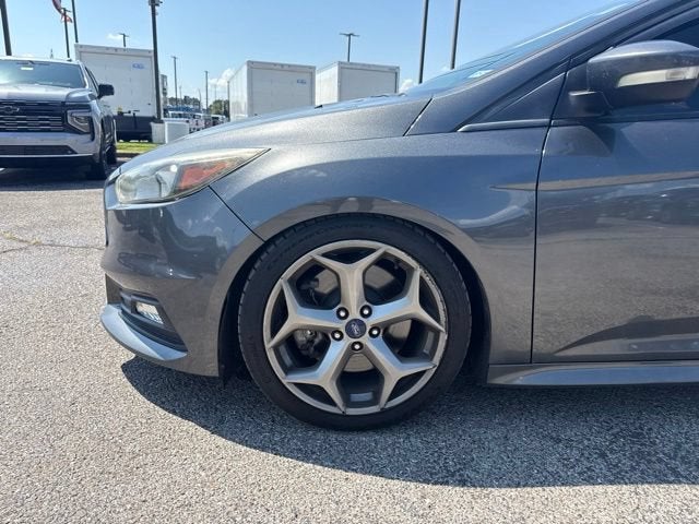 2017 Ford Focus ST ST