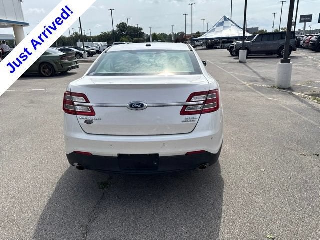 2019 Ford Taurus SEL
