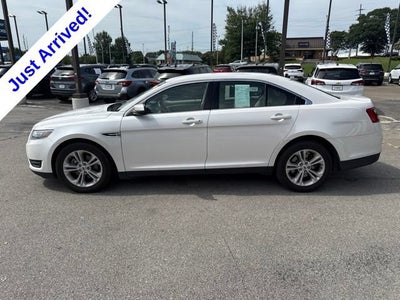 2019 Ford Taurus SEL
