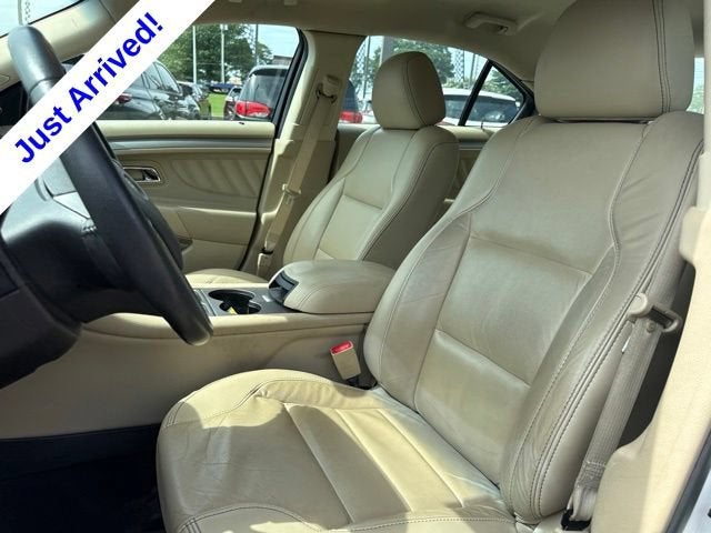 2019 Ford Taurus SEL