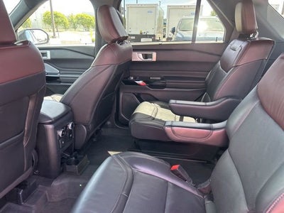 2023 Ford Explorer Platinum