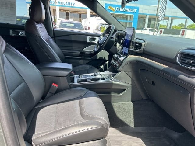 2023 Ford Explorer Platinum