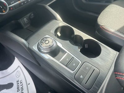 2025 Ford Escape ST-Line Select