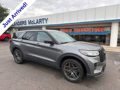 2025 Ford Explorer ST-Line