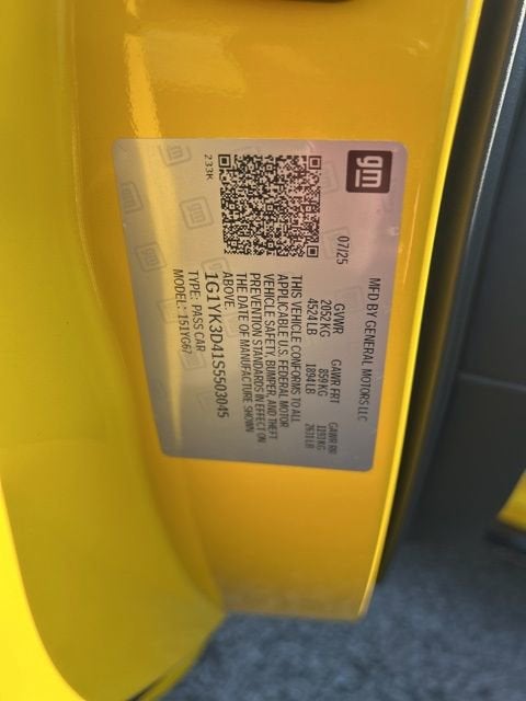 2025 Chevrolet Corvette E-Ray 1LZ