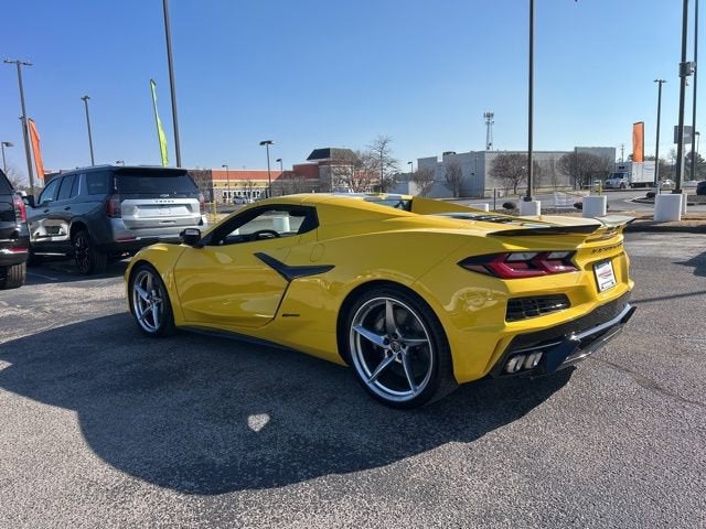 2025 Chevrolet Corvette E-Ray 1LZ