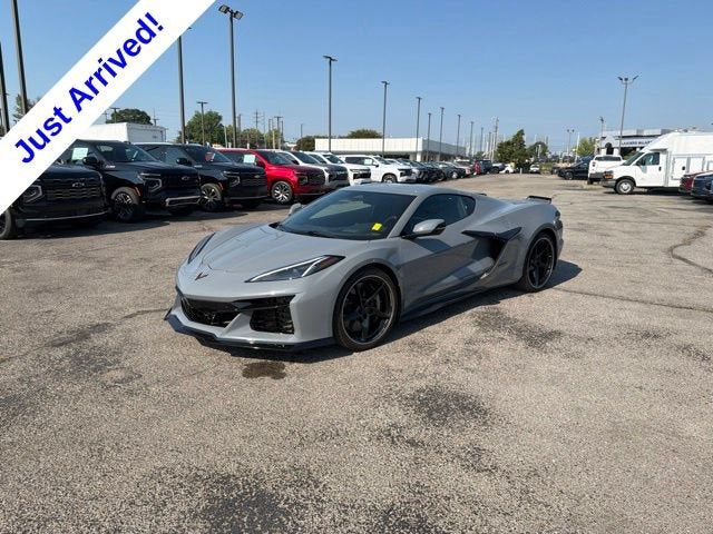 2025 Chevrolet Corvette E-Ray 2LZ